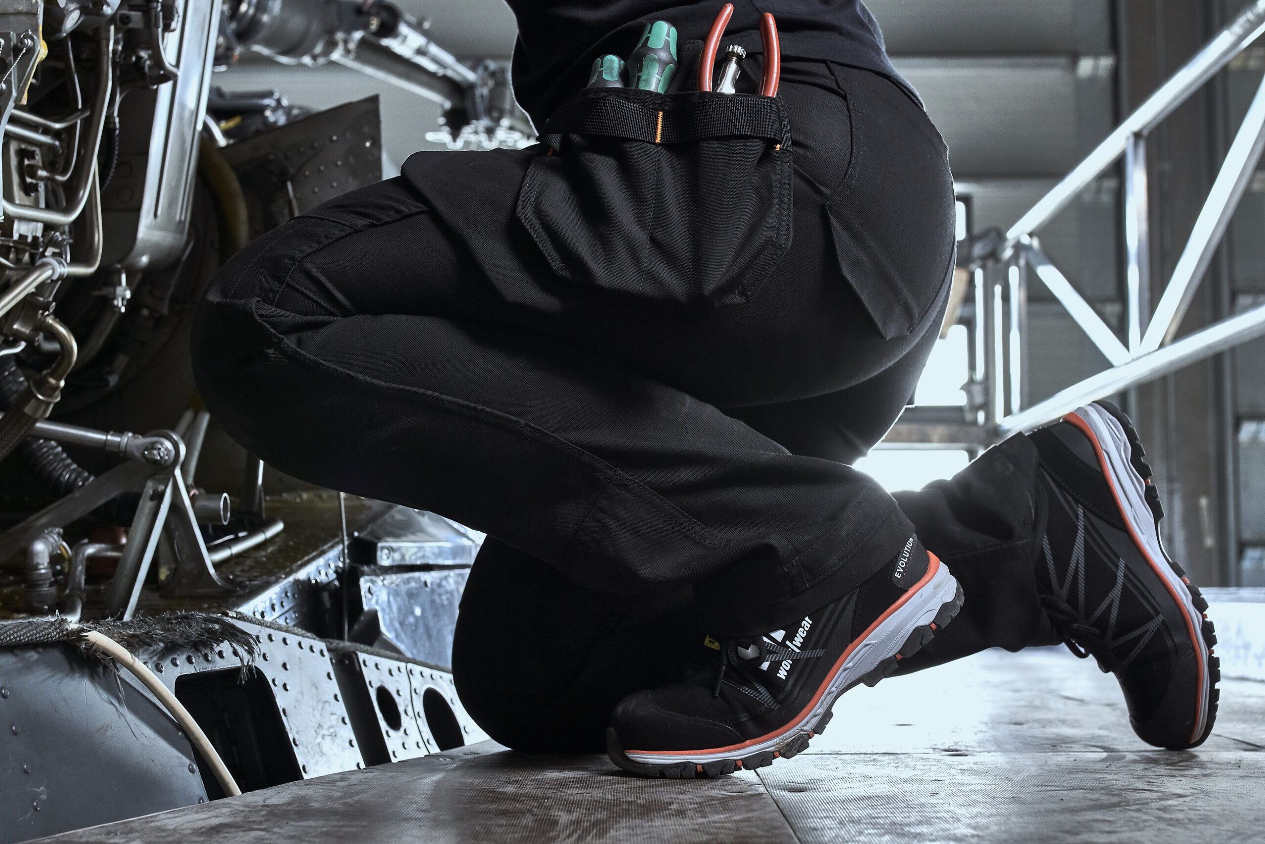 Naisten riipputaskuhousut Helly Hansen Luna, musta - Image 6